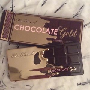Too Faced chocolate gold eyeshadow palette